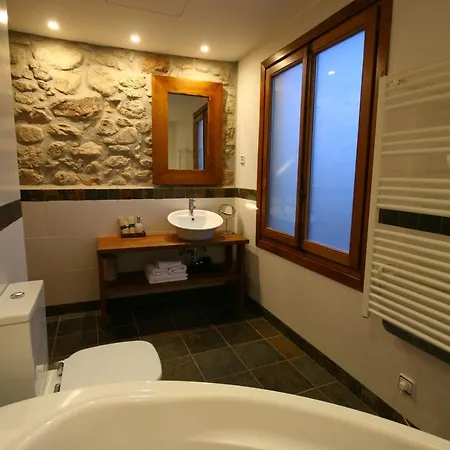 Moli De La Torre Hotel